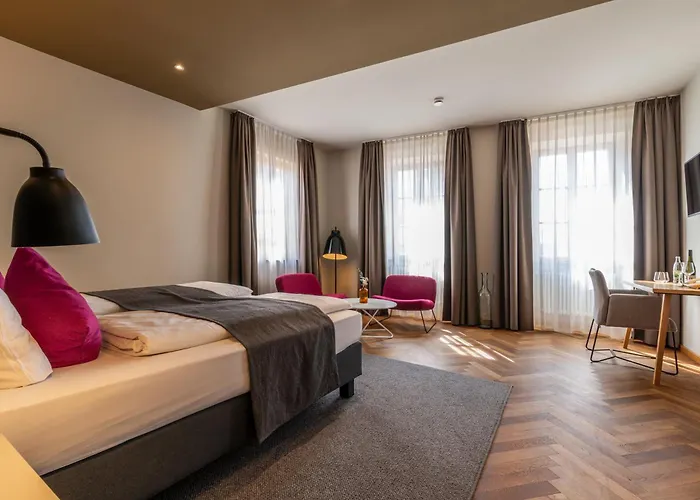 Hotell Mueller! Weingut & Weinhotel Hammelburg